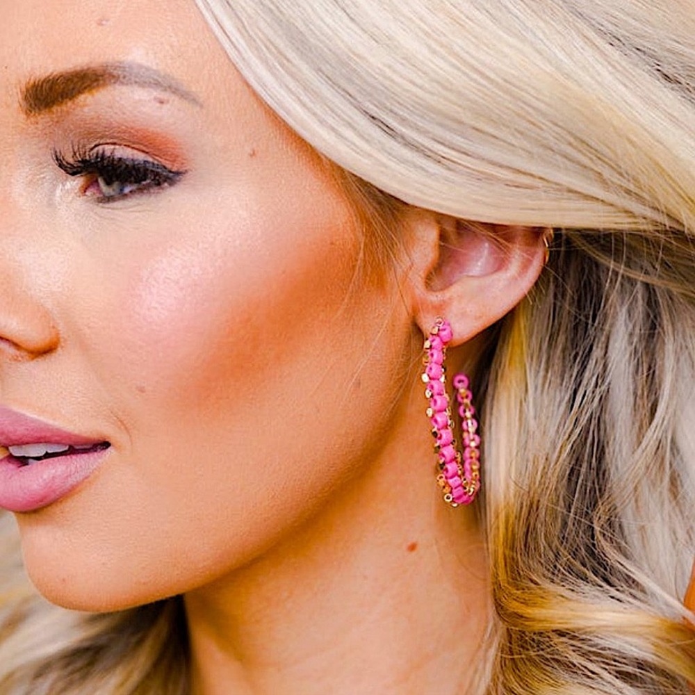 🆕🌿💗MESTIERE: PINK and Gold Seed Bead “C” Hoops